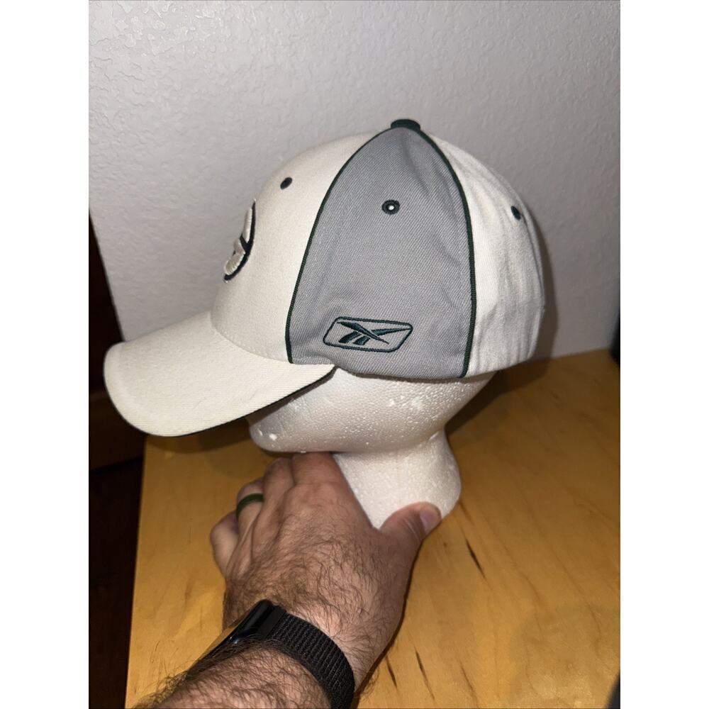 Green Bay Packers Reebok NFL Onfield Hat M/LWhite Football Cap Stretch - Picture 4 of 6